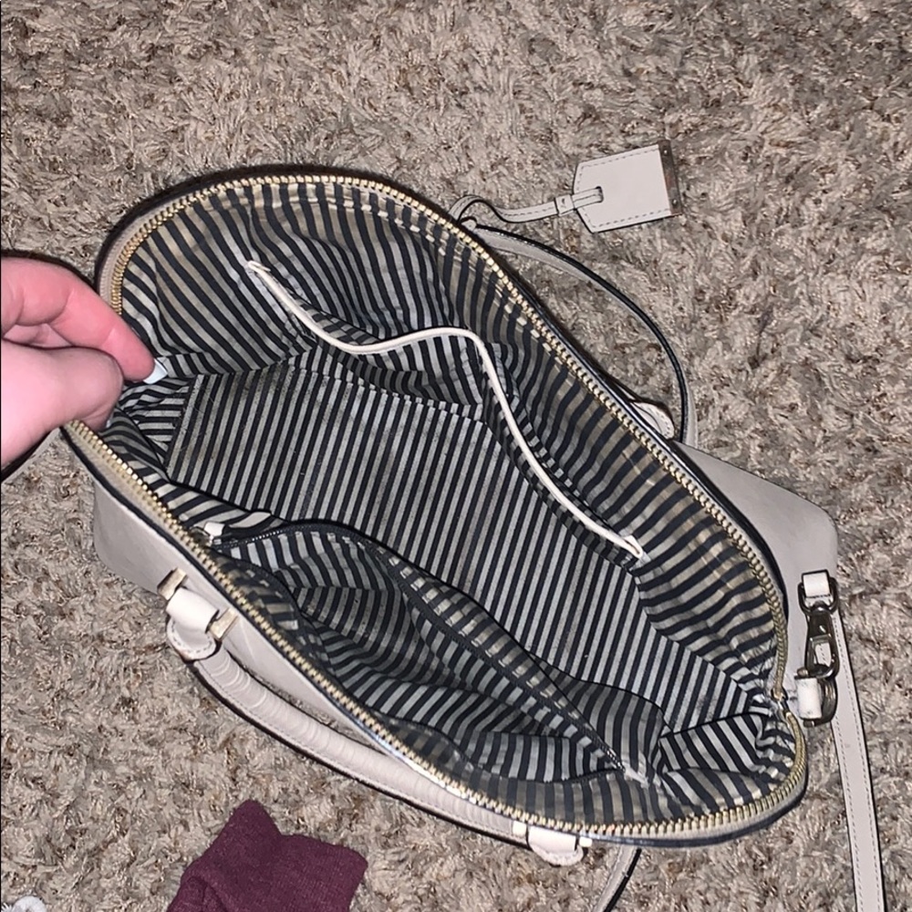 Kate Spade Purse - Picture 2 of 3
